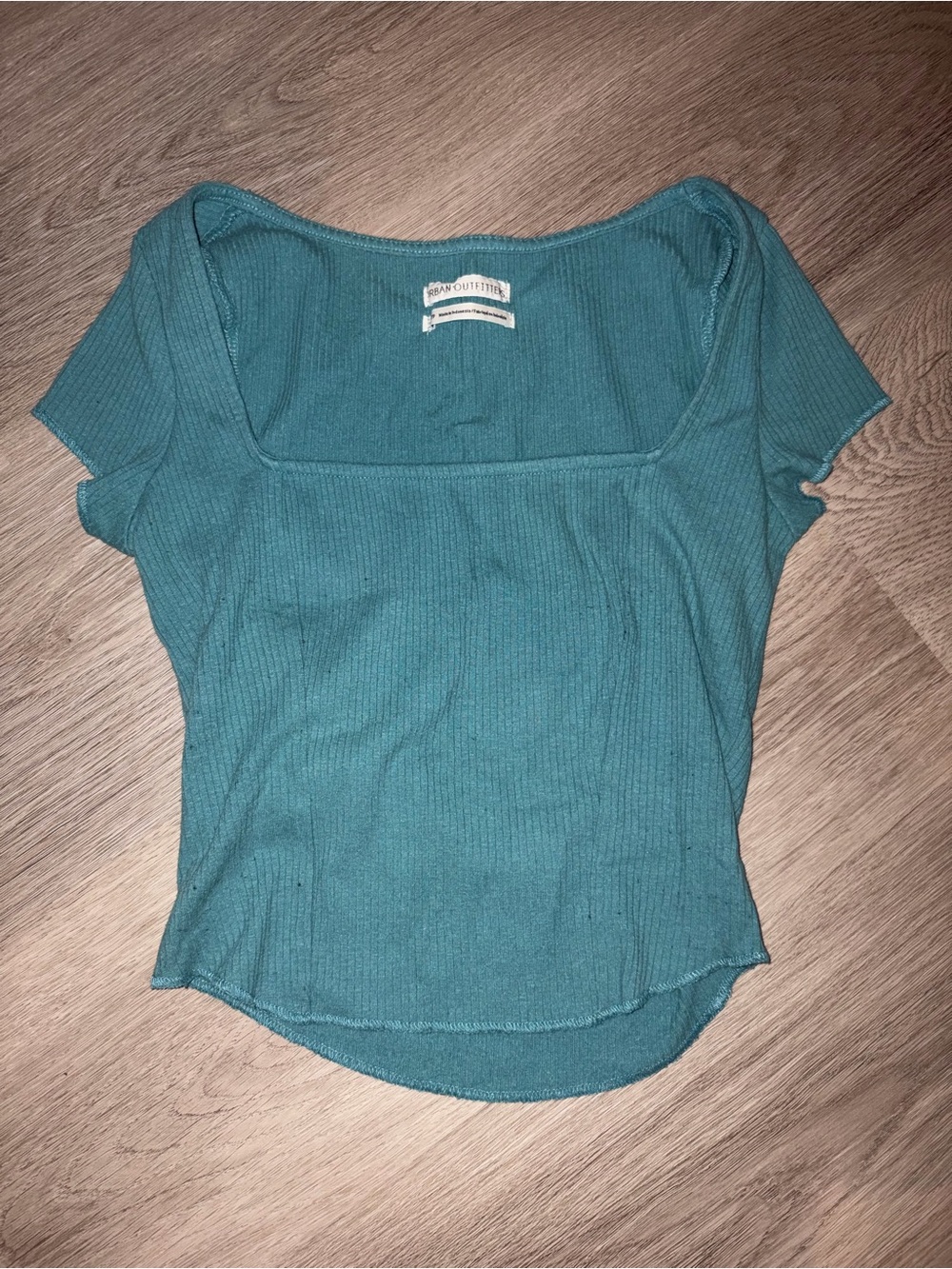 urban outfitter teal tee x small
